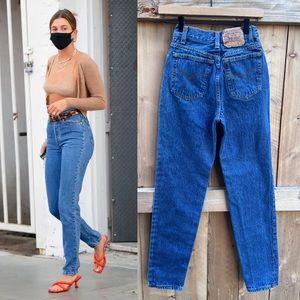 Vintage 1990s Levi’s 17501 high waisted tapered leg mom jeans
